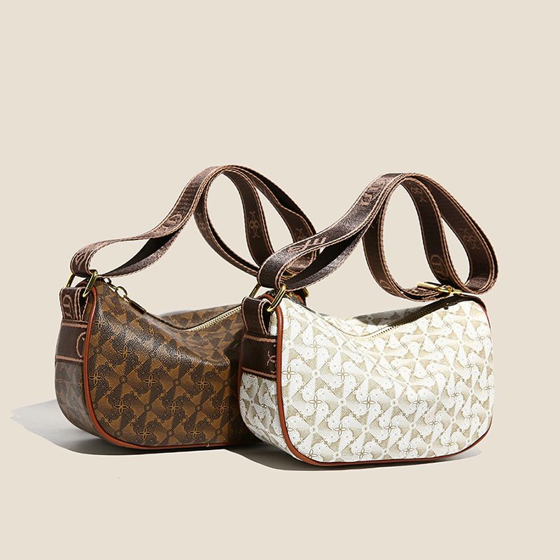 Small Women's 2024 New Live Special Wide Strap Crossbody Dumpling PVC Single Shoulder Bag_voghion.com