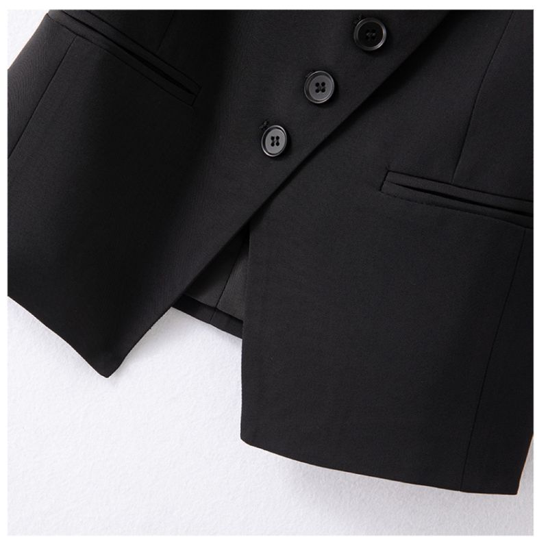 Damenbekleidung High-End-Kleinweste, kurze Weste mit neuem Top-Design, Nische, ärmellose Weste, Temperamentweste_voghion.com