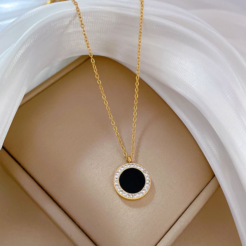 【Acciaio al titanio a corpo intero】 Il temperamento e la personalità dell'agata rotonda sono estremamente semplici. Collana in vero oro nel_voghion.com