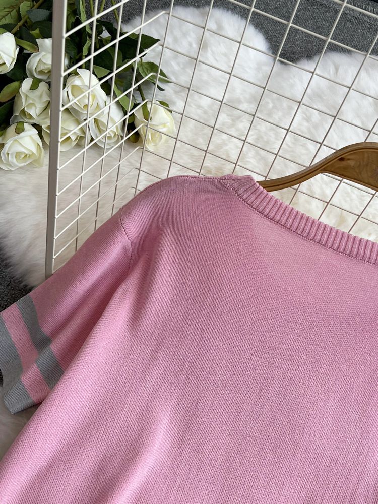 2024 Nuevo traje de moda para mujer primavera estilo coreano cuello en V suelto contraste de color tejido de dos piezas cintura alta pantalones de pierna ancha_voghion.com