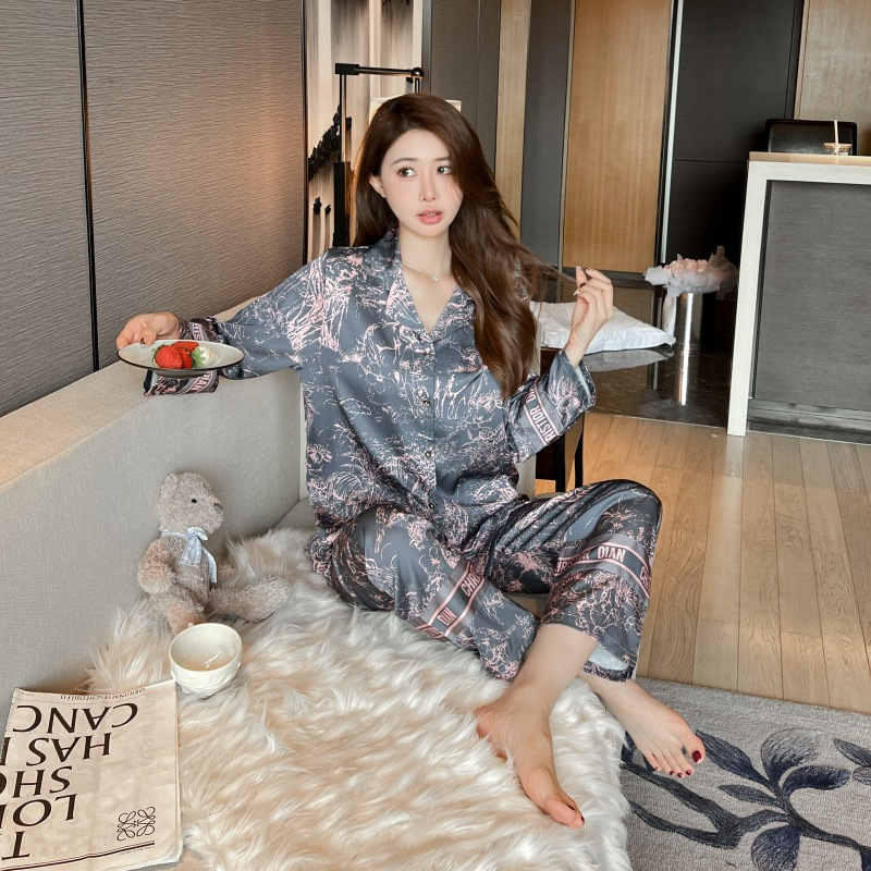 Light luxury pajamas ice silk high-end loose home wear set_voghion.com