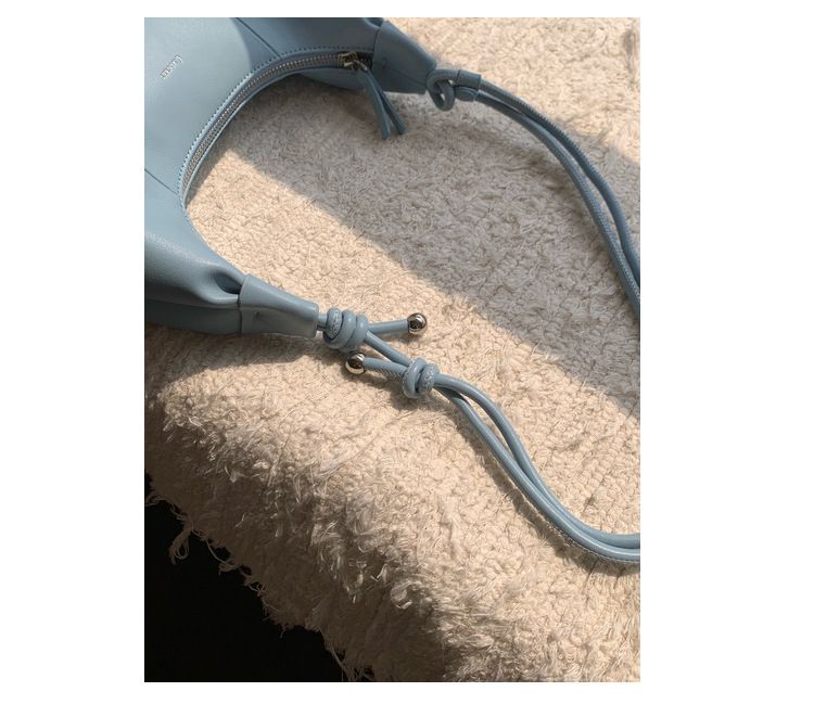 New Minimalist Multi-Functional Shoulder Bag Crossbody Bag Underarm Bag Horn Bag_voghion.com