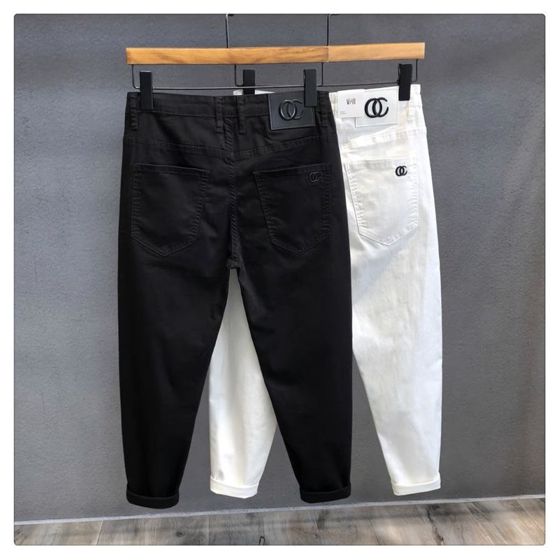 Herrenbekleidung Einfarbige High-End-Jeans für Männer Trendy Marke High-End Elastische Slim-Fit-Passform Schmal geschnitten Beliebter Online-Stil Vielseitige Freizeithose_voghion.com
