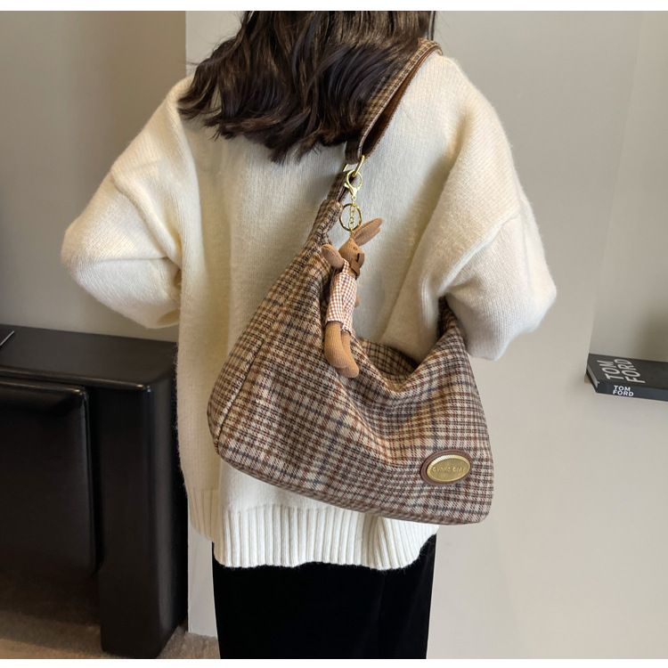 Nuova borsa a tracolla retrò per donna, borsa a tracolla in lana scozzese autunnale e invernale, ragazza di moda di nicchia_voghion.com