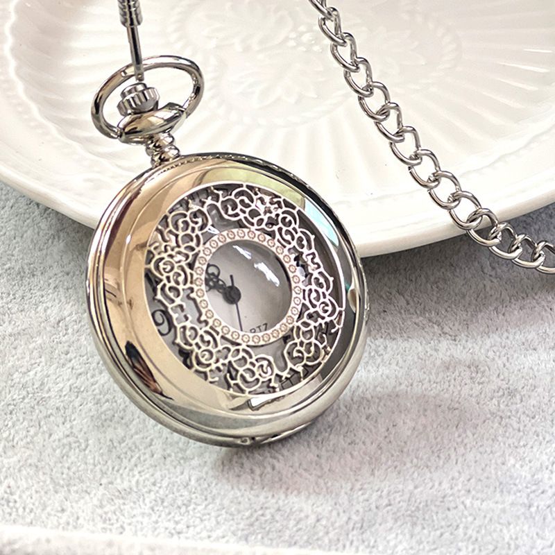 Vintage Nostalgic Flap Quartz Pocket Watch Hollow Flower Carving Necklace Antique Pendant Watch Work Daily Birthday Anniversary Valentine's Day Gift_voghion.com