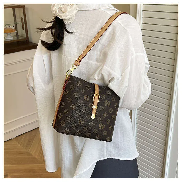 Designer Bags Elegant Lady Fashion Bucket For Women 2025 New Pattern Printed Versatile Light Luxury Women's Shoulder_voghion.com