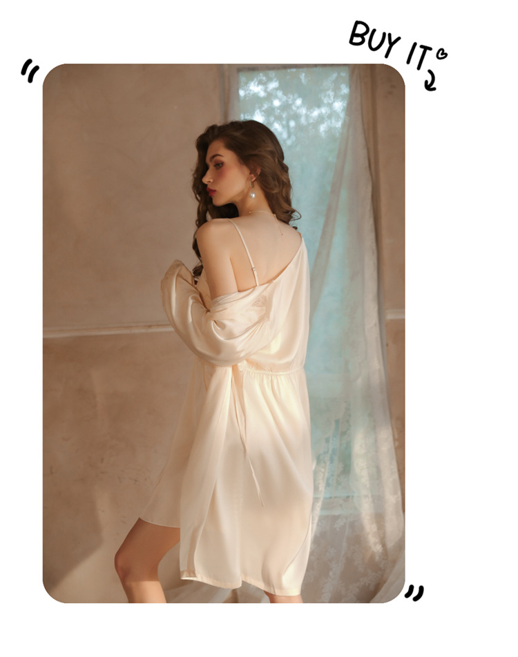 2023 Neues zweiteiliges Pyjama-Set mit Brustkissen, dünner Spitze aus Eis- und Schneeseide, sexy Satin, sexy Heimpelz_voghion.com