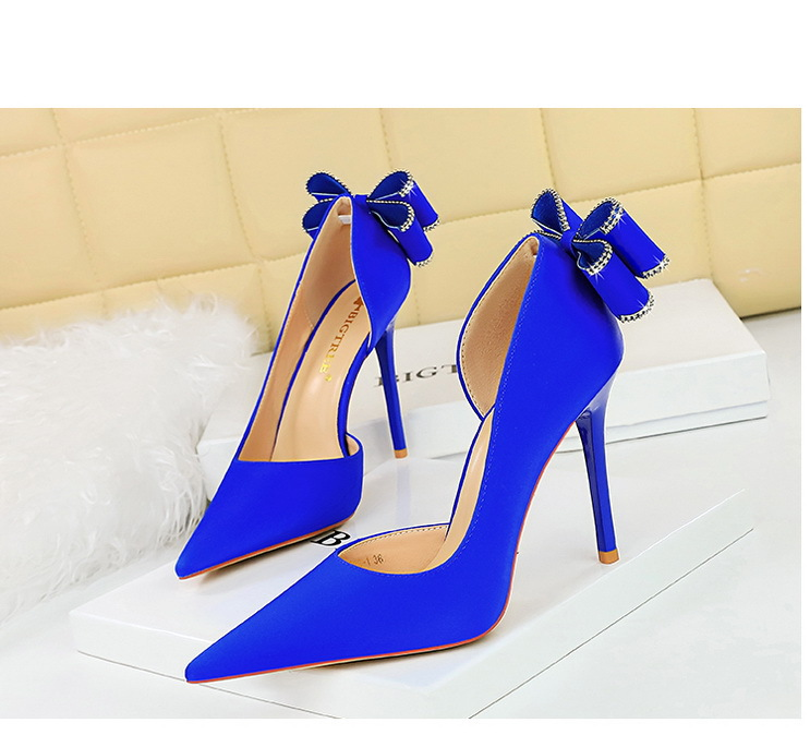626-H36M Banquet Slim High Heels Shallow Mouth Pointed Side Hollow Water Diamond Back Bow Single Shoes_voghion.com