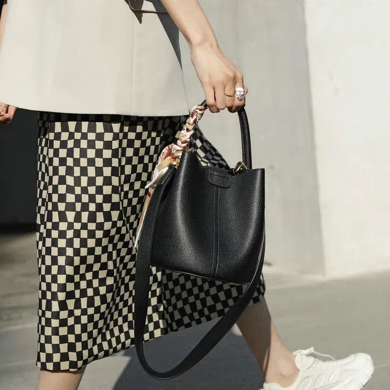 Bucket Bag Damen Kleine Tasche Design Pendlertasche Handtasche Premium Sense Umhängetasche Für Frauen_voghion.com