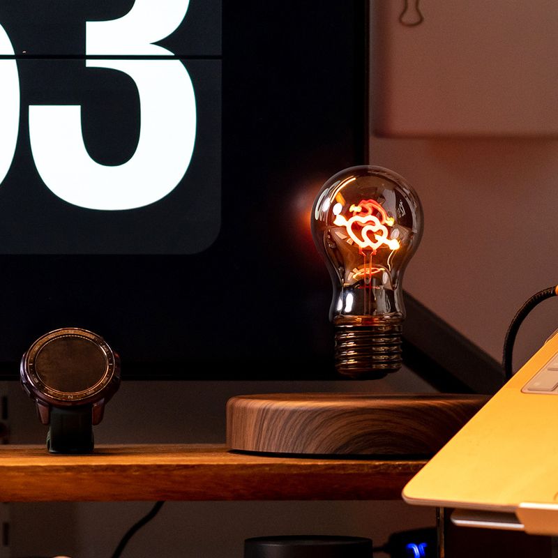 Magnetische Levitatielamp Creatieve Persoonlijkheid Sfeer Klein Nachtlampje Slaapkamer Studie Bureaublad Technologie Decoratie_voghion.com