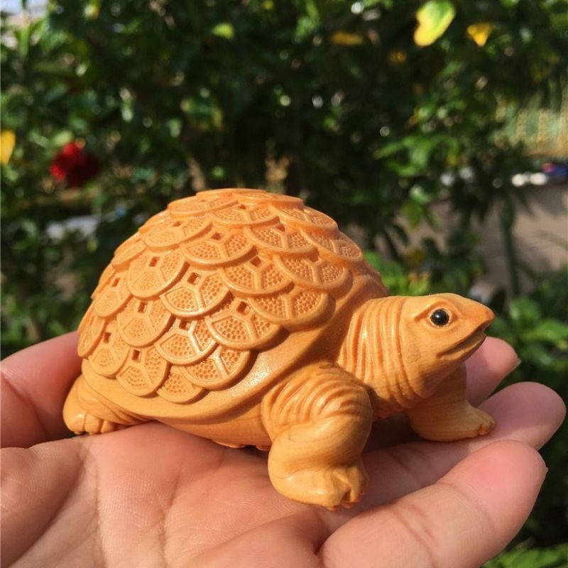 Thuja Wood Carving Wealth-Attracting Money Dragon Turtle Wooden Handheld Piece Plaything Tea Pet Home Decoration_voghion.com