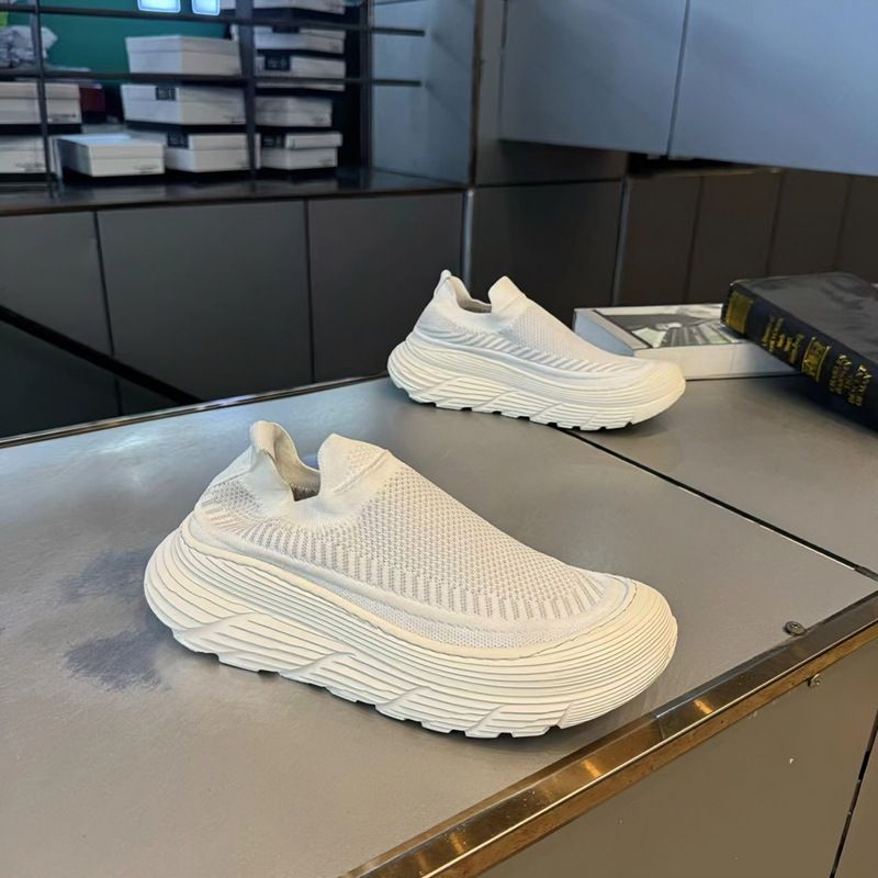 Sommer Herren Neue Mesh Sport Freizeitschuhe, Atmungsaktiv Dicke Sohle, Vielseitig, One Foot Kick, Fly Woven Socken Schuhe_voghion.com