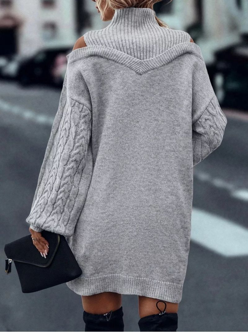 Oversize-Pulloverkleid aus grobem Strick – Halbrollkragenkleid mit Schulterdetail und langen Ärmeln_voghion.com