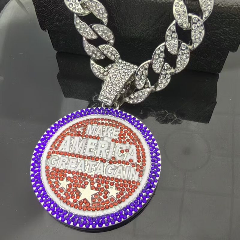 Collana da uomo con ciondolo in lega con lettera MAKE AMERICA CREAT AGAIN, con diamanti colorati_voghion.com