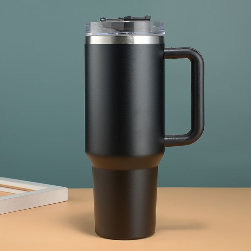 40oz Autobeker Grote Capaciteit Dubbellaags Vacuüm Huishoudelijke Auto Draagbare Thermosbeker met Reuzenhandvat_voghion.com