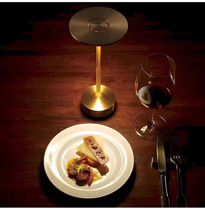 LED wiederaufladbare Metall Nachttisch High-End-Atmosphäre Bar Restaurant Desktop dekorative Tischlampe_voghion.com