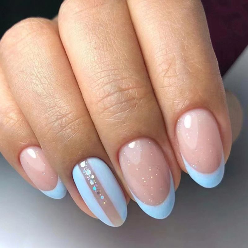 Nail Art mignon frais amande armure bleu clair simple Nail Art léger luxe Ins Style Nail Fashion portant armure_voghion.com