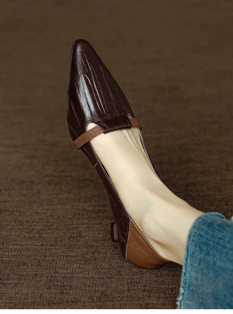Paris Encounter ~ Eleganti scarpe slip-on a punta con tacco a gatto basso e blocchi di colore per donna_voghion.com