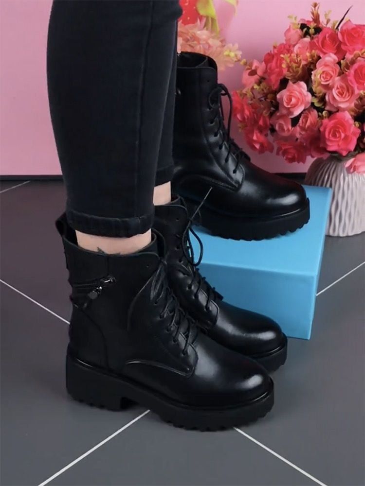 Neue Martin-Shorts im britischen Stil für Damen, Modell 2026: Dicke Sohle, Blockabsatz, Schnürung, Fleece-Futter, rutschfest, vielseitig und weich_voghion.com