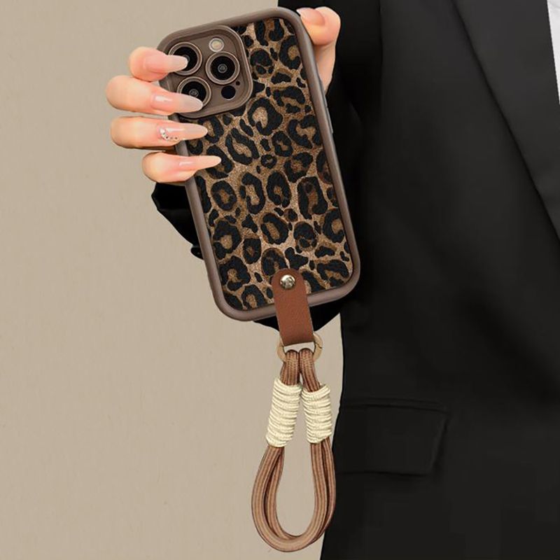 Winter Leopard Print Phone Chain Case For IPhone 16 15 14 13 11 12 Pro Max Plus Cute Short Nylon Lanyard Hanging Rope Cover_voghion.com