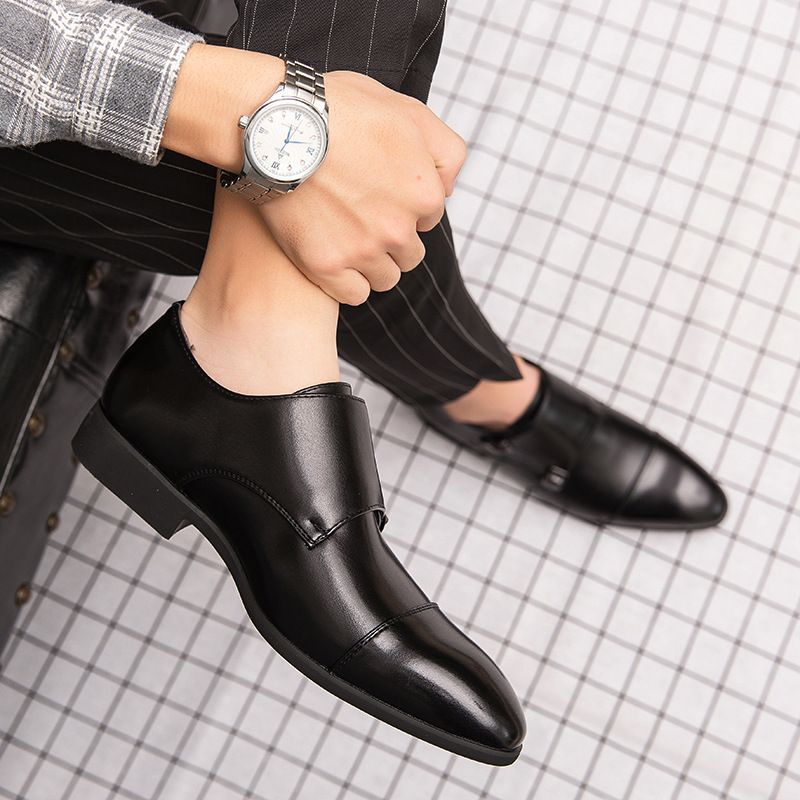 2023 autumn new retro British leather shoes personality buckle formal men's business casual shoes monk shoes_voghion.com