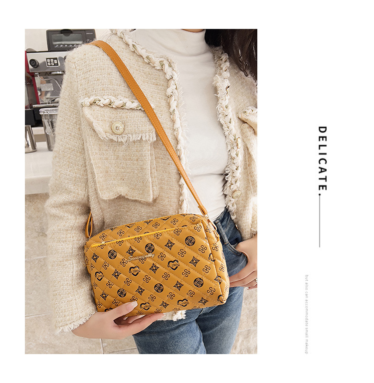 Three Layer Zippehot Selling Zippered Camera Bag in Large Capacity and Convenient Makeup Bag Fashionable Storage Bag Embroidered Shoulder Bag_voghion.com