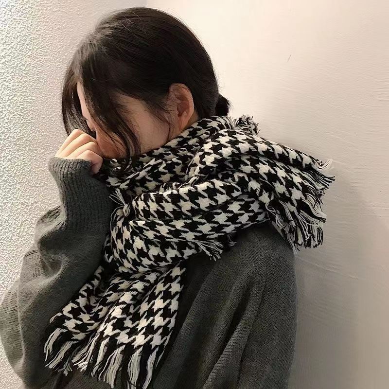Écharpe tricotée pour femme, version coréenne d'hiver, polyvalente, pour étudiante, couverture extérieure thermique, classique, tendance, à carreaux_voghion.com