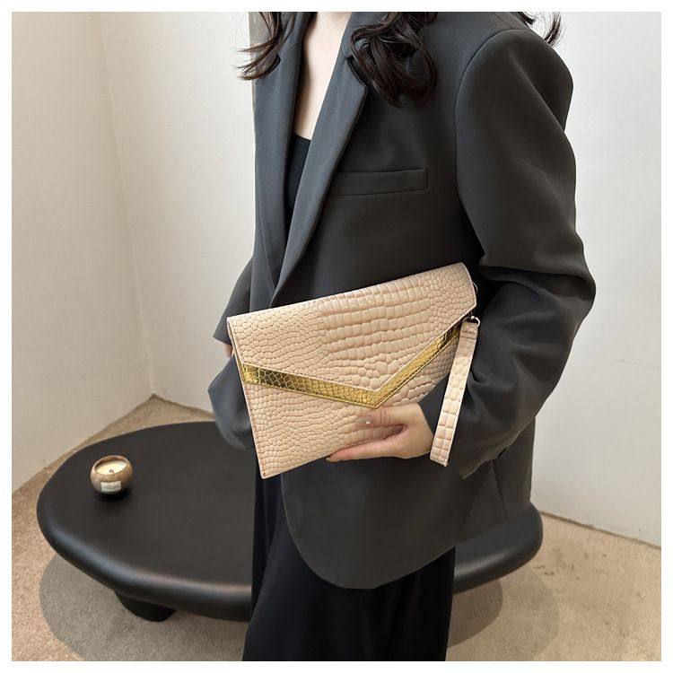 Handbag For Women Envelope Bag Crocodile Print Envelope Bag Personality Fashion Casual Temperament Color Contrast Banquet Bag_voghion.com