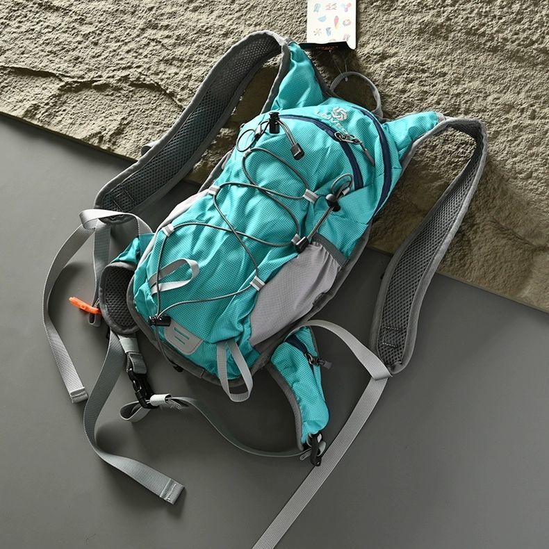 Zaino leggero e portatile per alpinismo, arrampicata e ciclismo_voghion.com