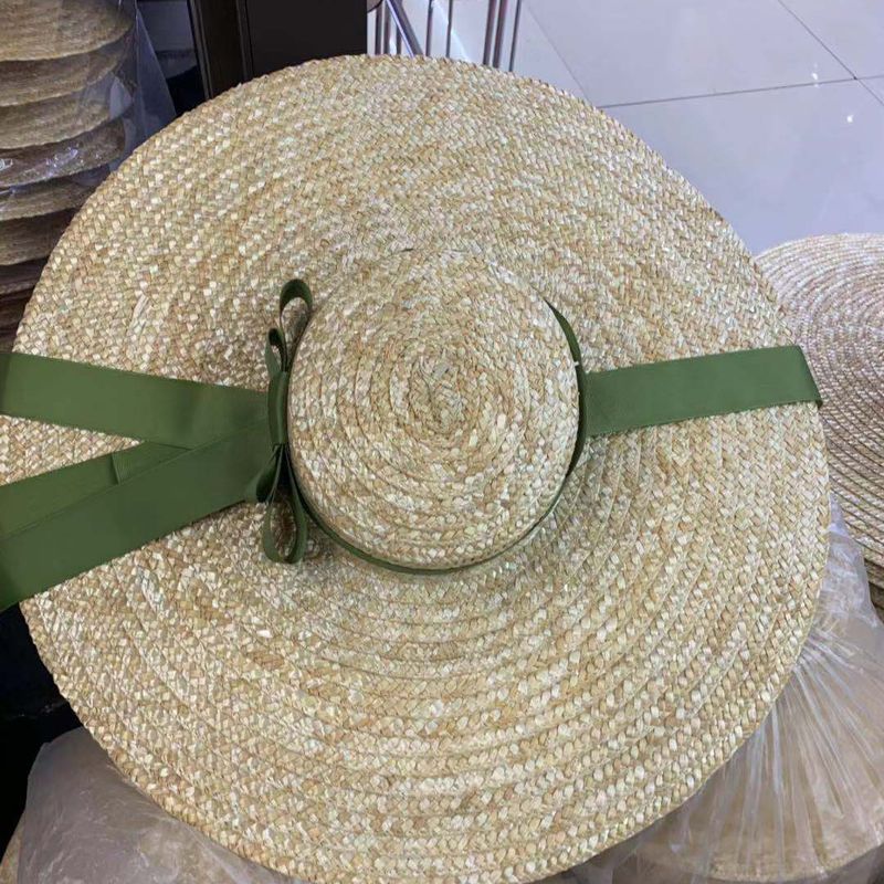 Vendita calda Vendita calda 15/18cm Cappelli da spiaggia a tesa larga per le donne Elegante romantico Grande cappello da sole con protezione UV con cravatta al collo Oversized Flat Top_voghion.com