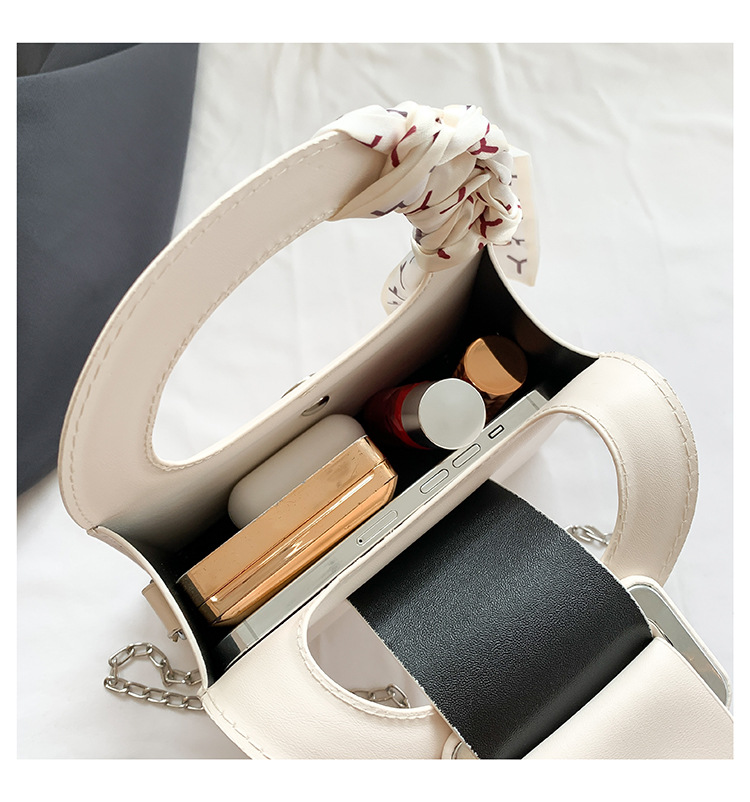 Borsa da donna 2023 Nuova borsa a tracolla dal design di nicchia Borsa a catena Borsa piccola quadrata Borsa a tracolla semplice di alto livello_voghion.com