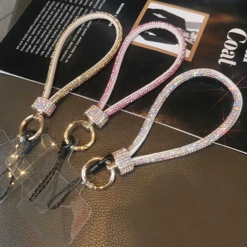 Lanière porte-clés pour téléphone portable, bracelet avec pendentif strass et chaîne en diamant 250814_voghion.com