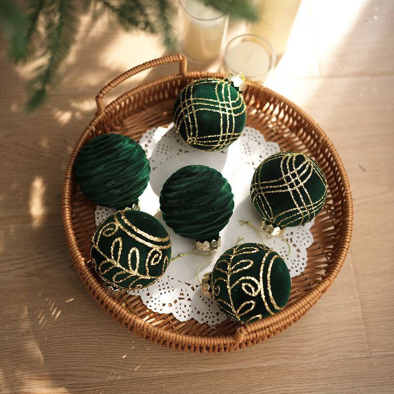 Christmas Flocking Ball Wrapped Ball Special Shaped Ball Tree Pendant White Wool Ball Decoration Box Set_voghion.com