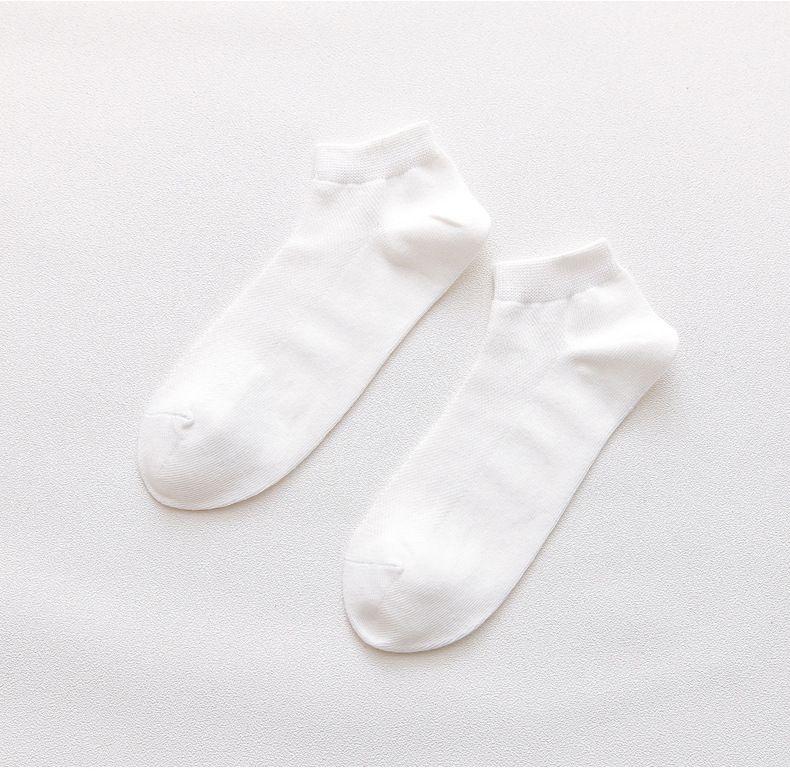 2025d 【Traspiranti e resistenti agli odori】 Calzini da uomo corti in cotone sottile a tinta unita, modello barca a rete estiva 2025_voghion.com
