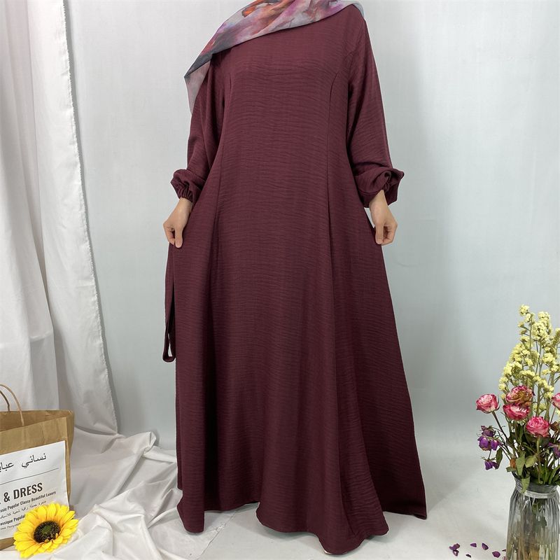 Elegantes muslimisches Abaya-Kleid – schlichtes, lockeres, langes Kleid (atmungsaktives Gewebe – perfekt für den Dubai-/Türkei-Stil)_voghion.com