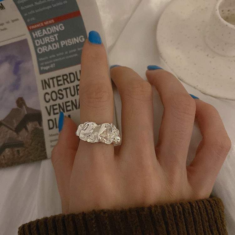Nieuwe Hip-Hop Wind Wrinkle Open Onregelmatige Veelzijdige Stapelbare Verstelbare Koude Stijl Wijsvingerring voor Dames_voghion.com
