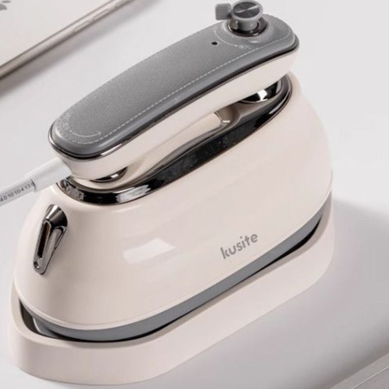 Kust Handheld Garment Small Household Iron Mini Student Portable Hanging Clothes Steamer_voghion.com