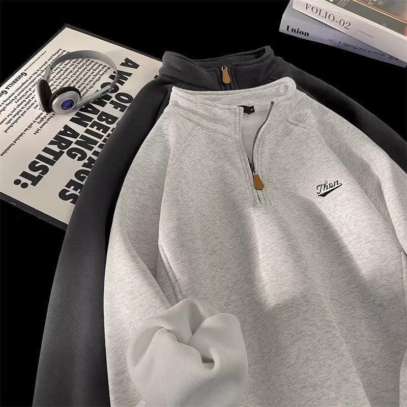 Novo moletom cinza minimalista com gola alta para homens, estilo street hooligans e uma linda jaqueta tipo pulôver com zíper_voghion.com