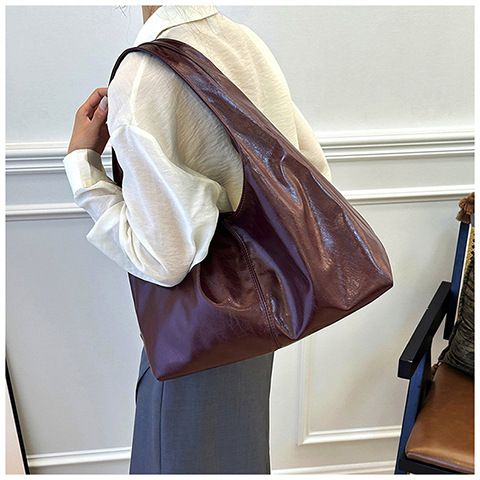 2025 Nuova borsa tote elegante da donna, semplice e di grande capacità, da portare a spalla sotto le ascelle, con design a blocchi di colore_voghion.com