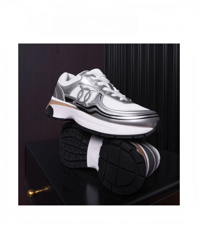 2025 Women's New Color Block Mesh Breathable Dad Shoes, Height-Increasing Casual Sports Shoes._voghion.com
