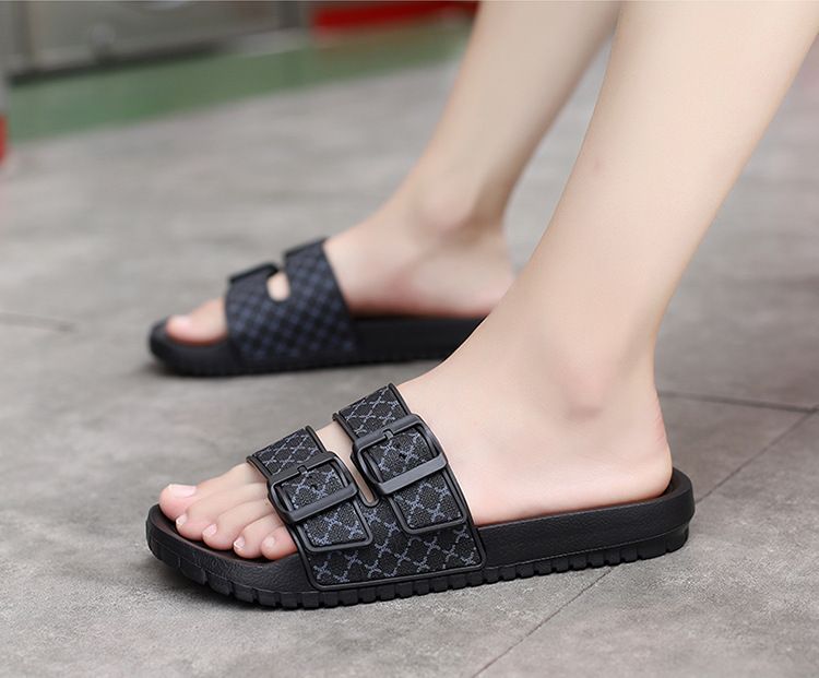 Men Wear Slippers Outside The Summer Indoor Home Bath To Wear Soft Soled Super Comfortable Slippers_voghion.com