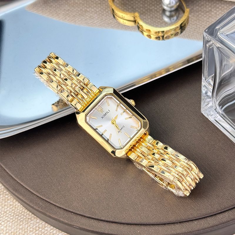 Women's Bracelet Watches Simple And Versatile Steel Strap Ladies Bracelet Butterfly Buckle Watch Square Color Quartz Watch_voghion.com
