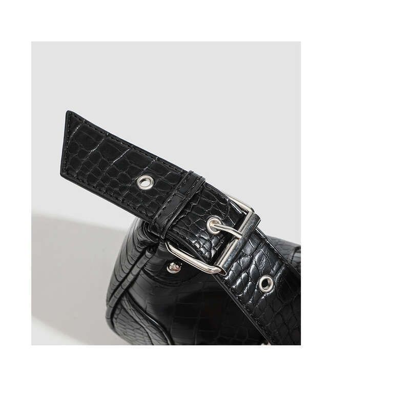 Borsa a tracolla multifunzionale da moto Moon Commuter da donna, con rivetti, 2025, nuova, con inserti a tracolla sottobraccio antirughe_voghion.com