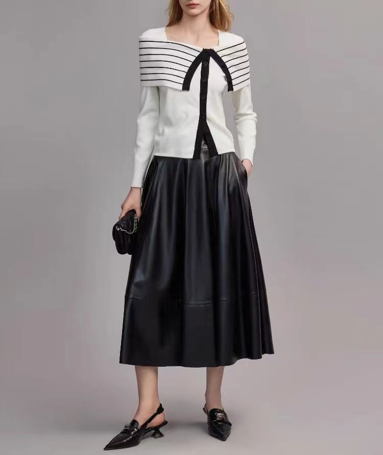 Women's Clothing Black And White Striped Two Piece Slim Wool Sweater New Design Temperament Sweater_voghion.com