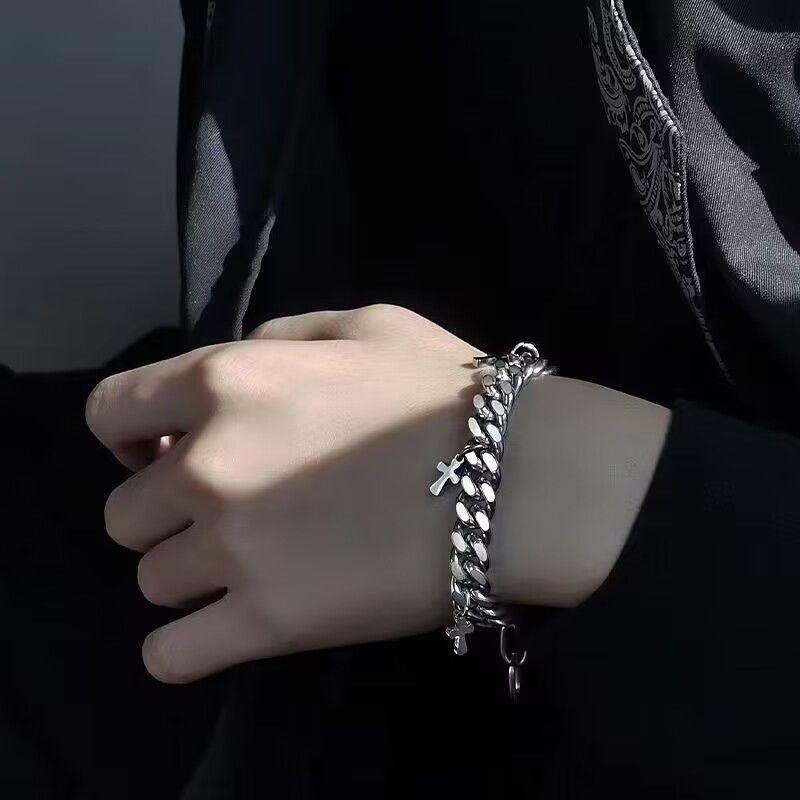 Herren Modisches Temperament Einfaches Armband Vielseitiger Stil Titanstahl Kreuzanhänger Trendy Hip Hop Cool Korean_voghion.com
