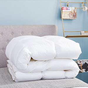 Luxurious Queen Size Goose Down Fiber Waterfowl Feather Fiber Comforter Duvet, 100% Cover, 48 Oz. Fill Weight, Baffle Box Design, White Solid_voghion.com