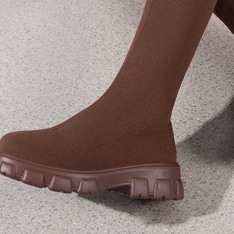 Nuovi stivali Martin con punta tonda e tacco spesso, modello Flying Weave, taglie forti, per donna, autunno e inverno 2025_voghion.com