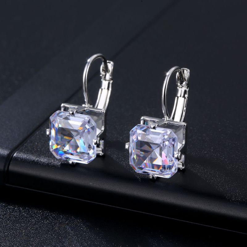 Orecchini coreani con zirconi Super Flash Gancio per l'orecchio Orecchini con zirconi alla moda con fibbia quadrata tridimensionale_voghion.com