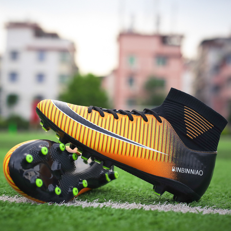 Cristiano Ronaldos High-Top-Fußball für männliche Studenten AG Long Nail Kunstrasen-Sporttrainingsschuhe_voghion.com