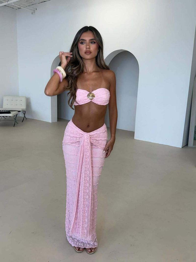 Bikini-Cover-Up-Set aus Spitze und Stickerei – Floraler High-Waist-Badeanzug und langes, transparentes Kleid für Strandresorts_voghion.com